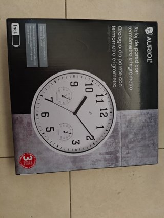 Reloj de pared AURIOL con termómetro