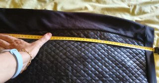Falda negra acolchada elástica talla M