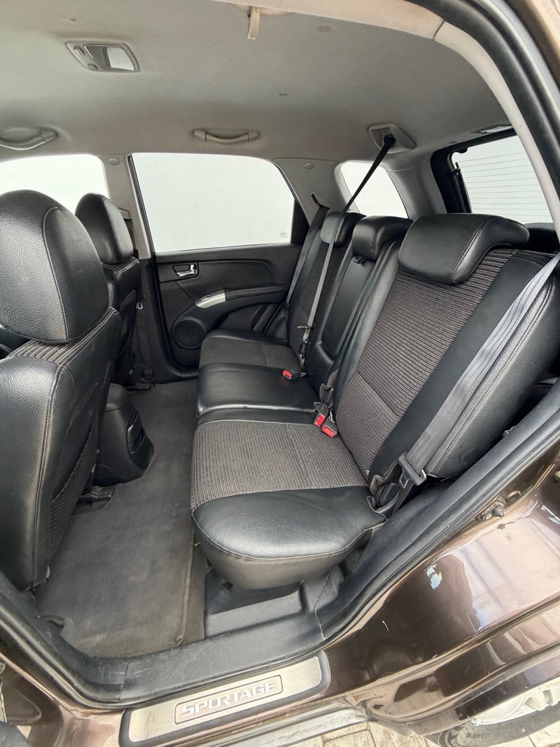 Kia Sportage 2.0 CRDI VGT 4x4 EX 2006, foto 17
