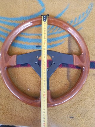 Volante madera coche clásico O.B.A.