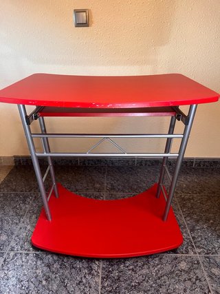 Conjunto escritorio y silla