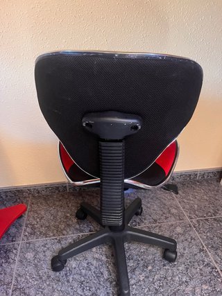 Conjunto escritorio y silla