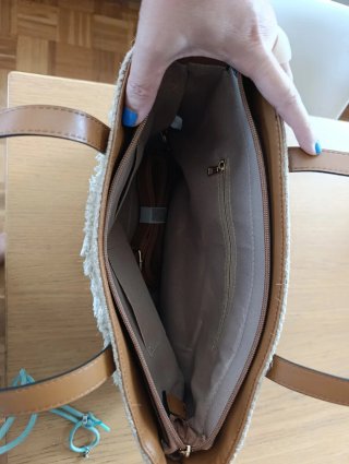 Bolso de mano beige y multicolor