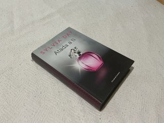 Atada a Ti