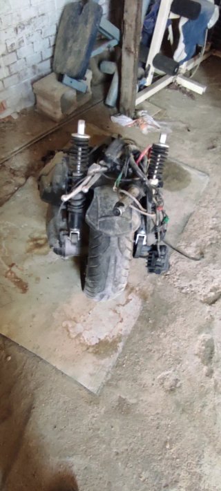 Motor completo de Kymco Superdink 300