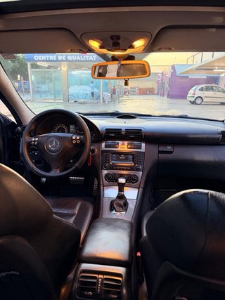 Mercedes-Benz Clase C 2004
