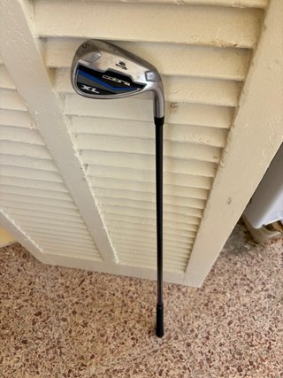 Bolsa de golf Cobra con palos TaylorMade/Odyssey