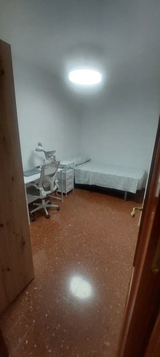 PISO PARA ESTUDIANTES EN AVENIDA DE MADRID –