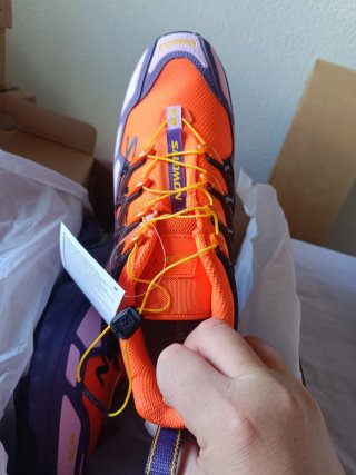 Botas Salomon Nuevas Naranja y Morado
