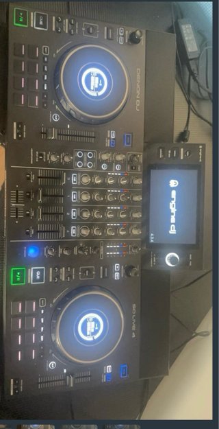!!ALQUILER!!Mesa DJ Denon DJ SC Live 4 Canales