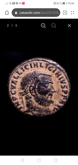 Confezione di antiche monete romane