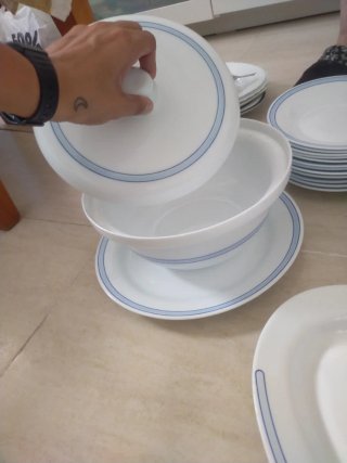 Vajilla completa cerámica azul y blanca
