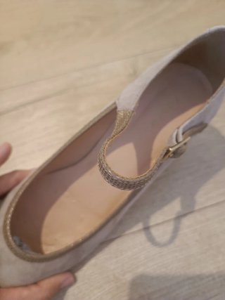 Zapatos Fosco Piel Beige y Dorado Talla 38