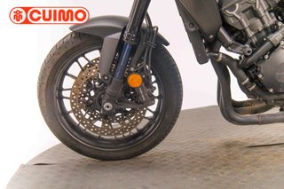 HONDA CB 1000 R
