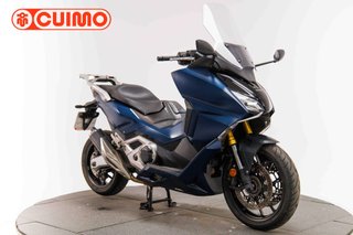 HONDA FORZA 750