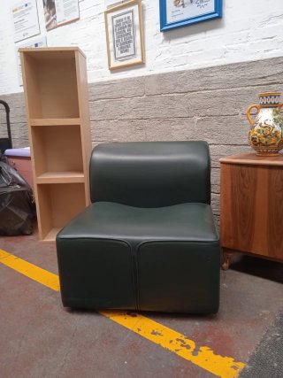 Sillón de cuero verde vintage