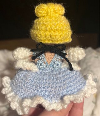 Amigurumi Cenicienta Crochet Muñeca