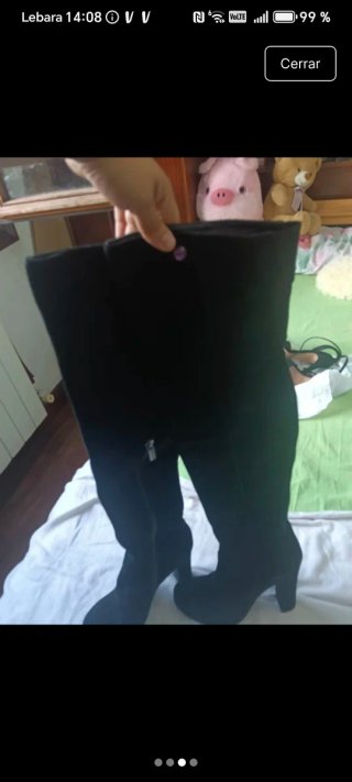 Botas altas de tacón negras