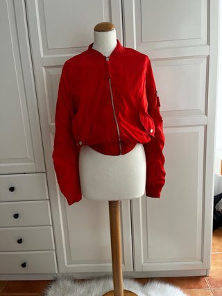 Chaqueta bomber roja