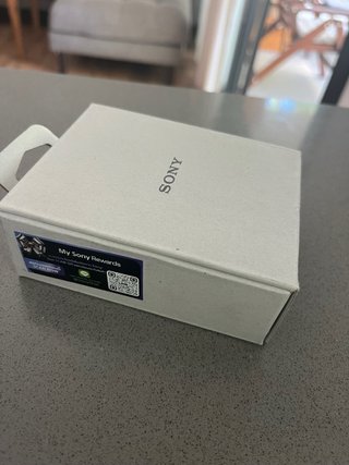 Auriculares Sony WF-C710N Blancos  SIN ESTRENAR