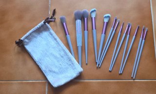Juego de brochas de maquillaje, de viaje.