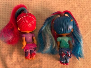 Muñecas Shimmer y Shine con mechas