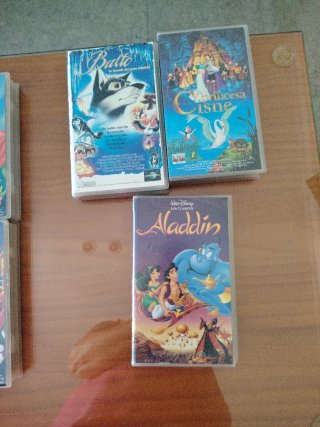 Lote 10 Cintas VHS Disney Clásicos