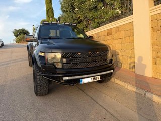 Ford Raptor f150 svt 2010