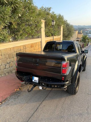 Ford Raptor f150 svt 2010
