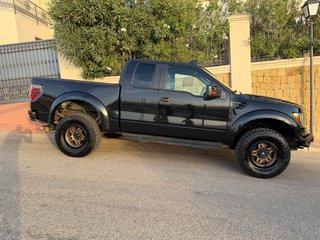 Ford Raptor f150 svt 2010