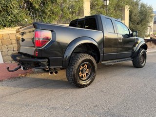 Ford Raptor f150 svt 2010