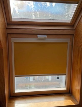 4 Cortinas Opacas Velux Amarillas