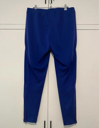 Chándal Real Madrid Exclusivo Adidas Talla L