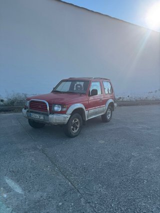 Mitsubishi Pajero 2002