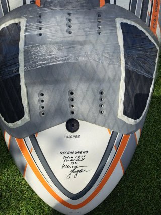 Tabla Windsurf JP Freestyle Wave 109