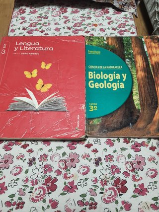 Libros texto usados | diferentes niveles y materia