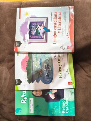 Lengua+ física y Química + Religión 1° bachillerat