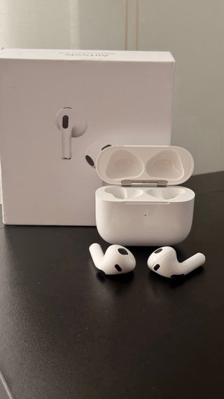 Airpods 4