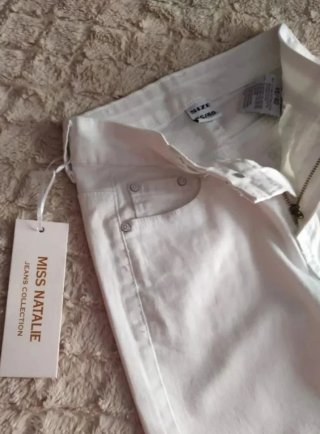 Pantalón vaquero blanco