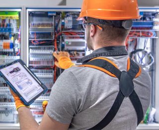 Electricidad servicios,instalación aire aconacondo
