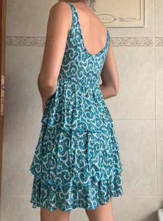 Vestido corto azul estampado volantes boho