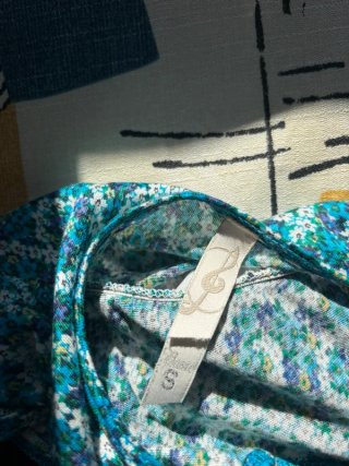 Vestido corto azul estampado volantes boho