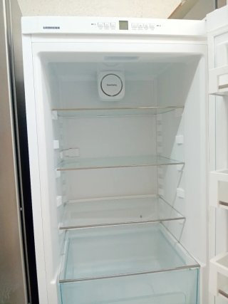 Nevera Liebherr blanca