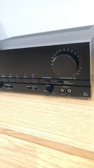 Amplificador Luxman