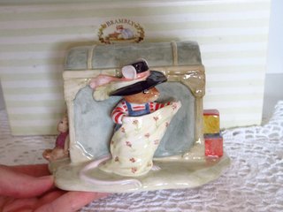 Statuetta Salvadanaio Brambly Hedge Royal Doulton