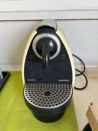 Cafetera Nespresso Krups Blanca