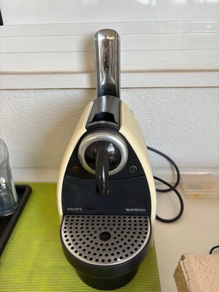 Cafetera Nespresso Krups Blanca