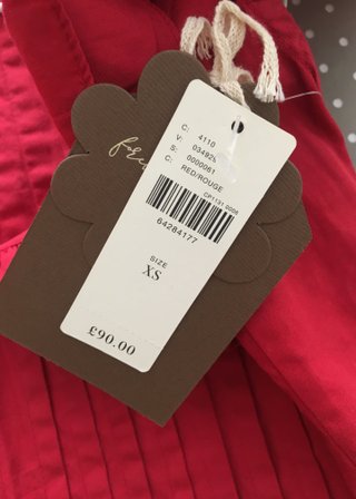 Blusa top rojo con volante de Anthropologie, XS