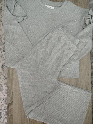 Conjunto niña punto perlas