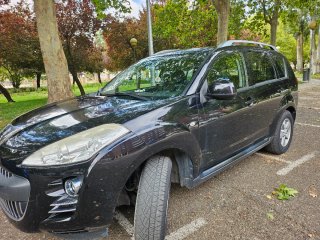 Peugeot 4007 2008